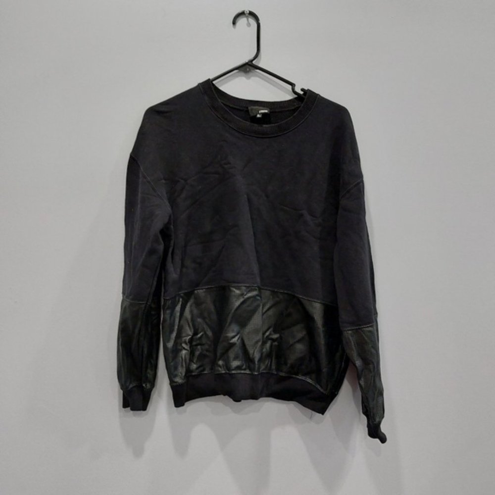 Aritzia Wilfred Free Women's Sweater Faux Leather Medium